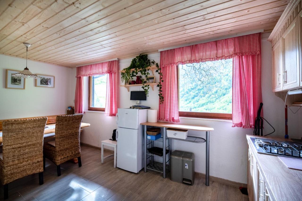 Alpine House Antonia Villa Трента Екстериор снимка
